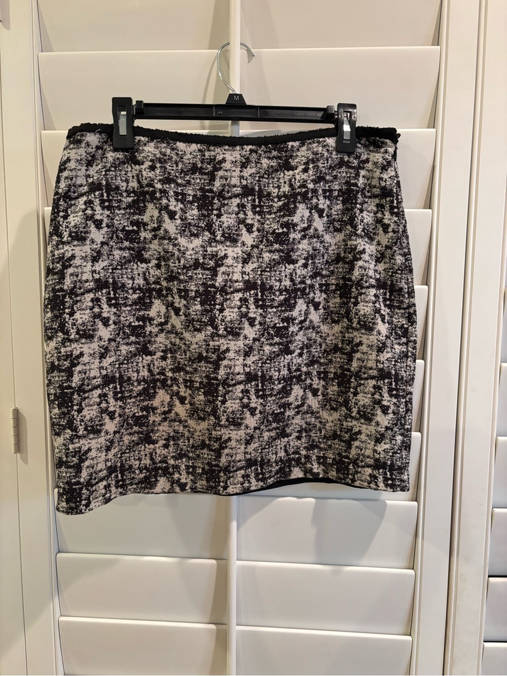 Max Studio Black and White Lightweight Textured Mini Skirt - Women